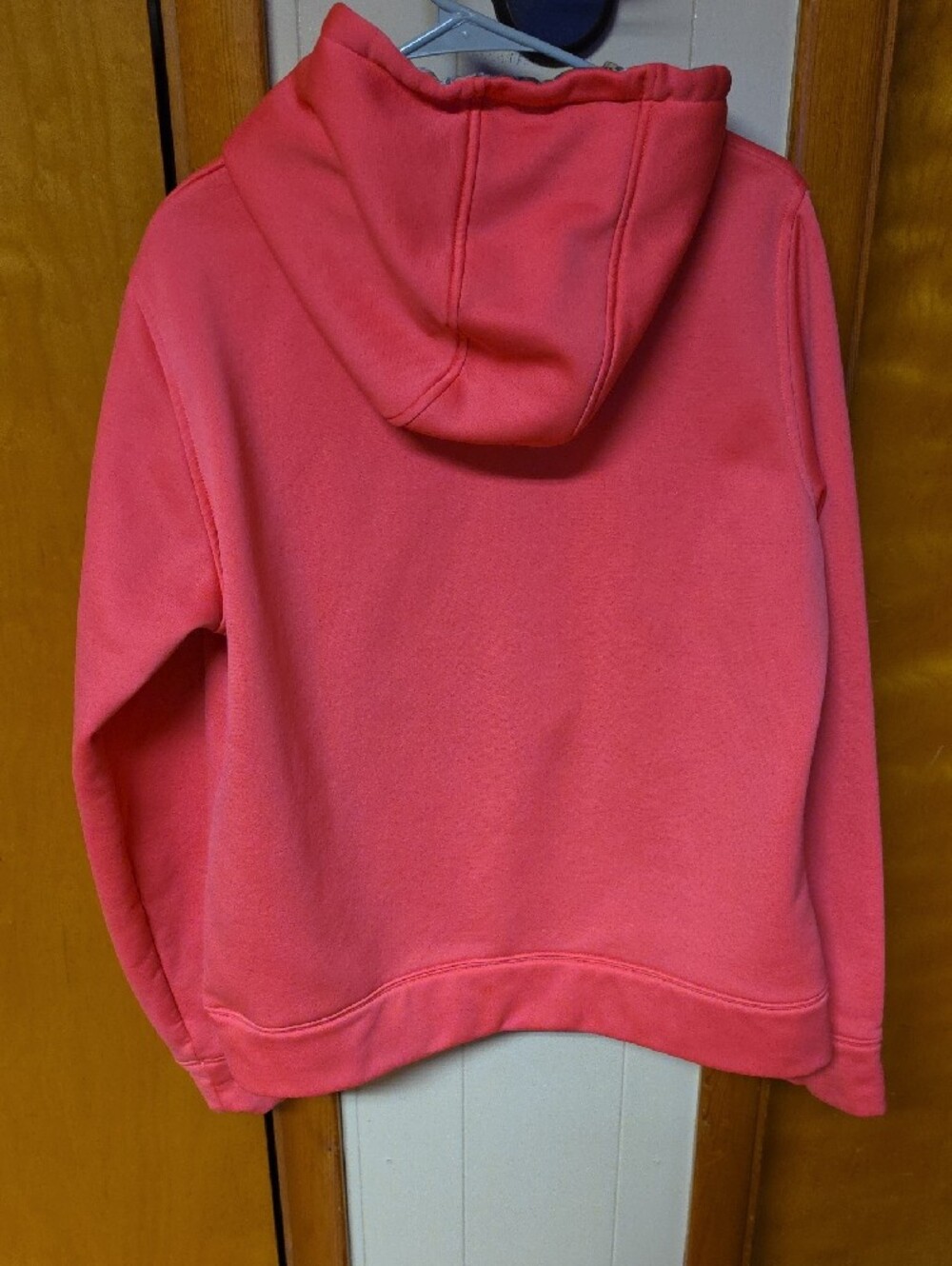 Sweater Subcategory Classification - Picture 3 of 3